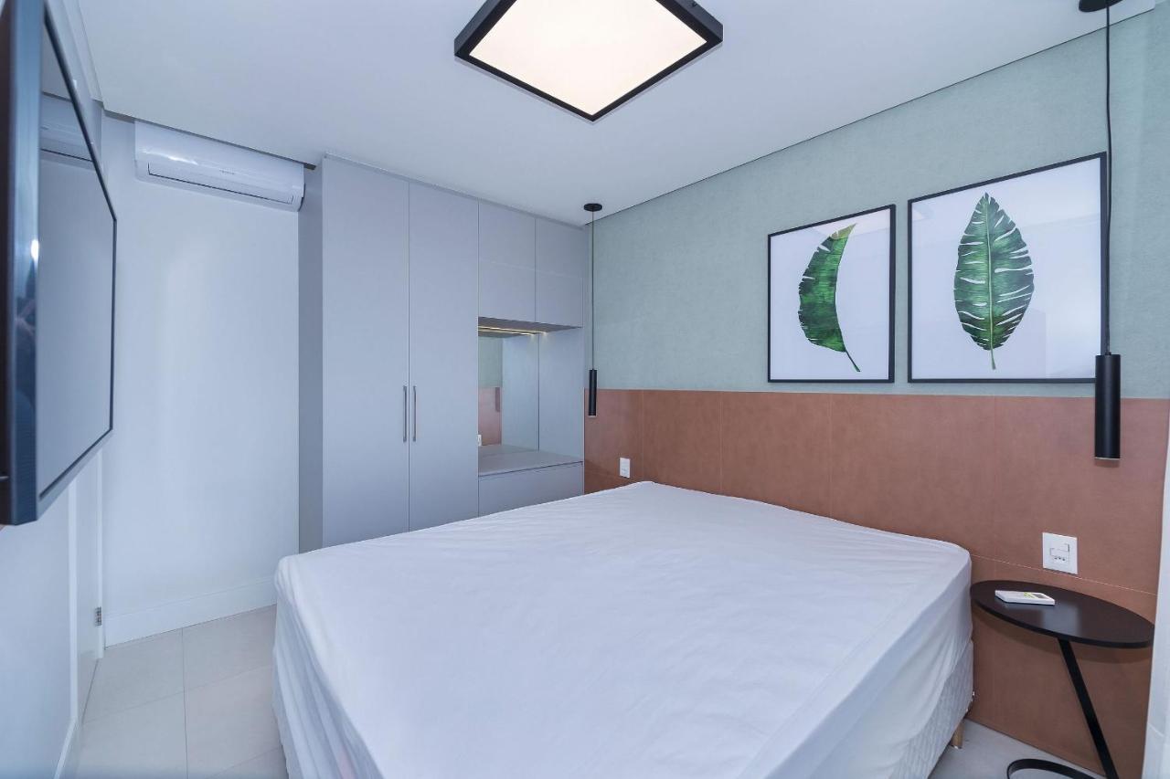 Adra 301 - Apartamento No Centro De Bombinhas - Rooftop Com Piscina E Academia - A Poucos Metros Da Praia - Exteriér fotografie