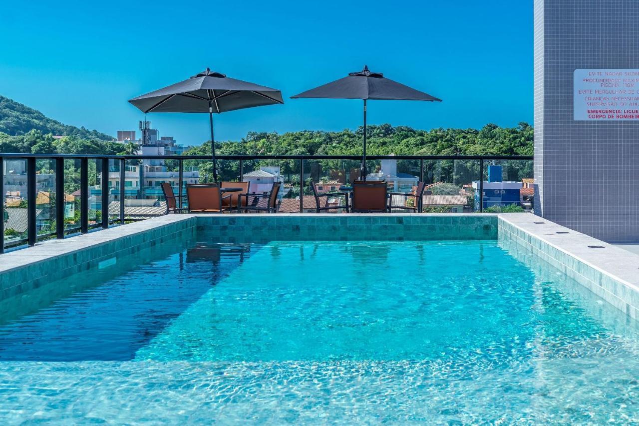 Adra 301 - Apartamento No Centro De Bombinhas - Rooftop Com Piscina E Academia - A Poucos Metros Da Praia - Exteriér fotografie